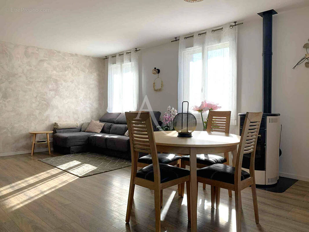 Maison à LAGNY-SUR-MARNE