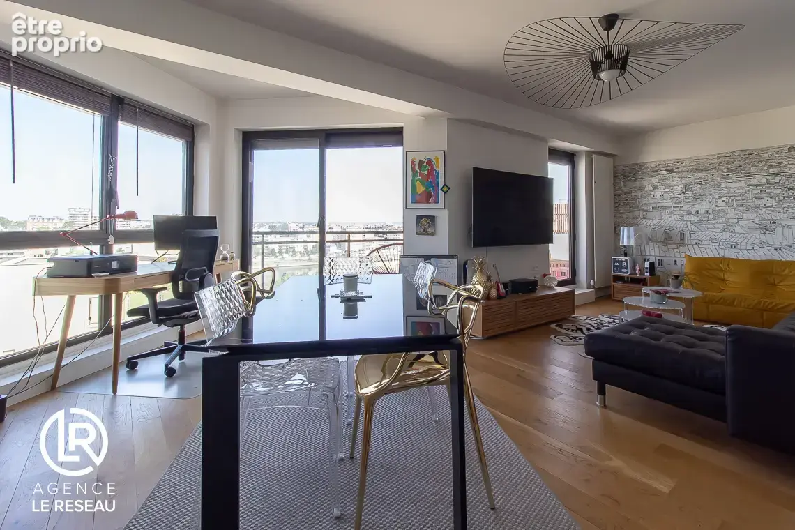 Appartement familial et lumineux en parfait état situé Avenue Georges Pompidou - photo 2