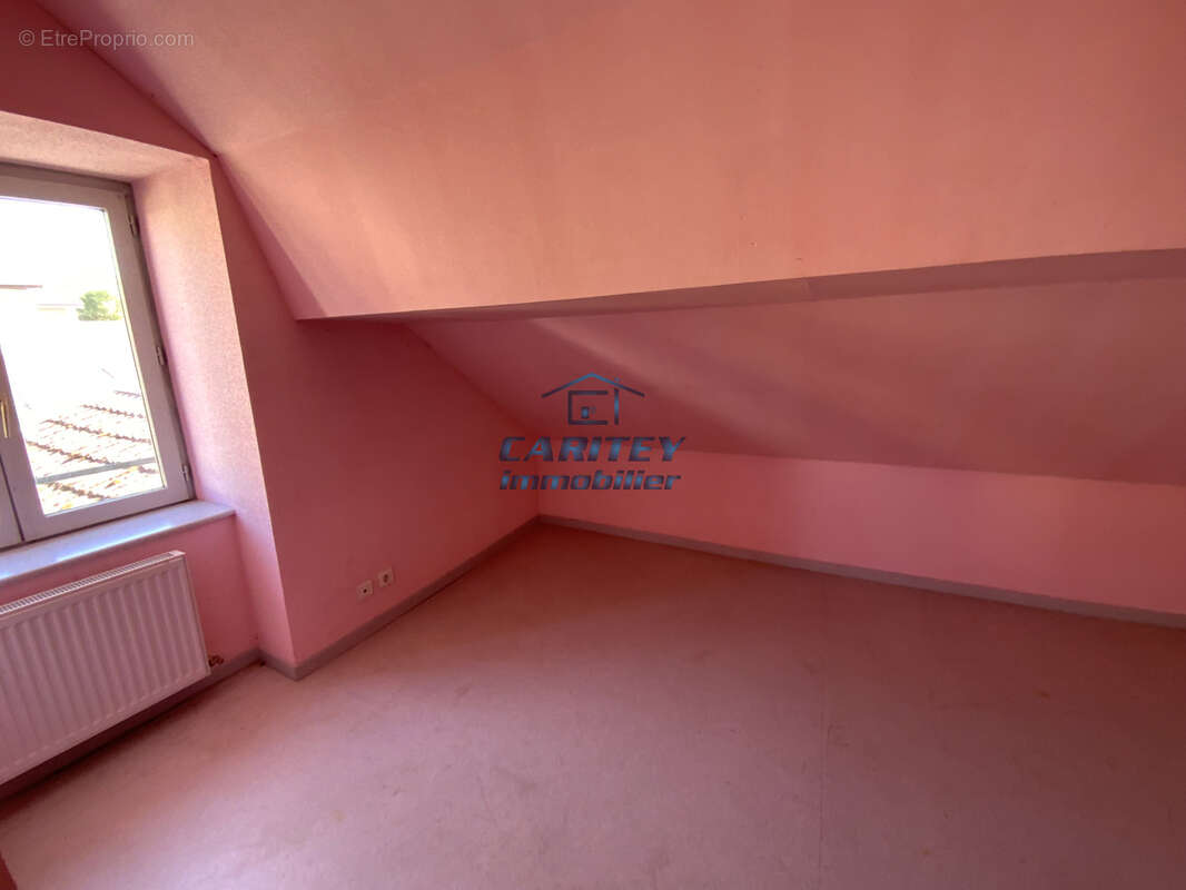 Appartement à HERICOURT