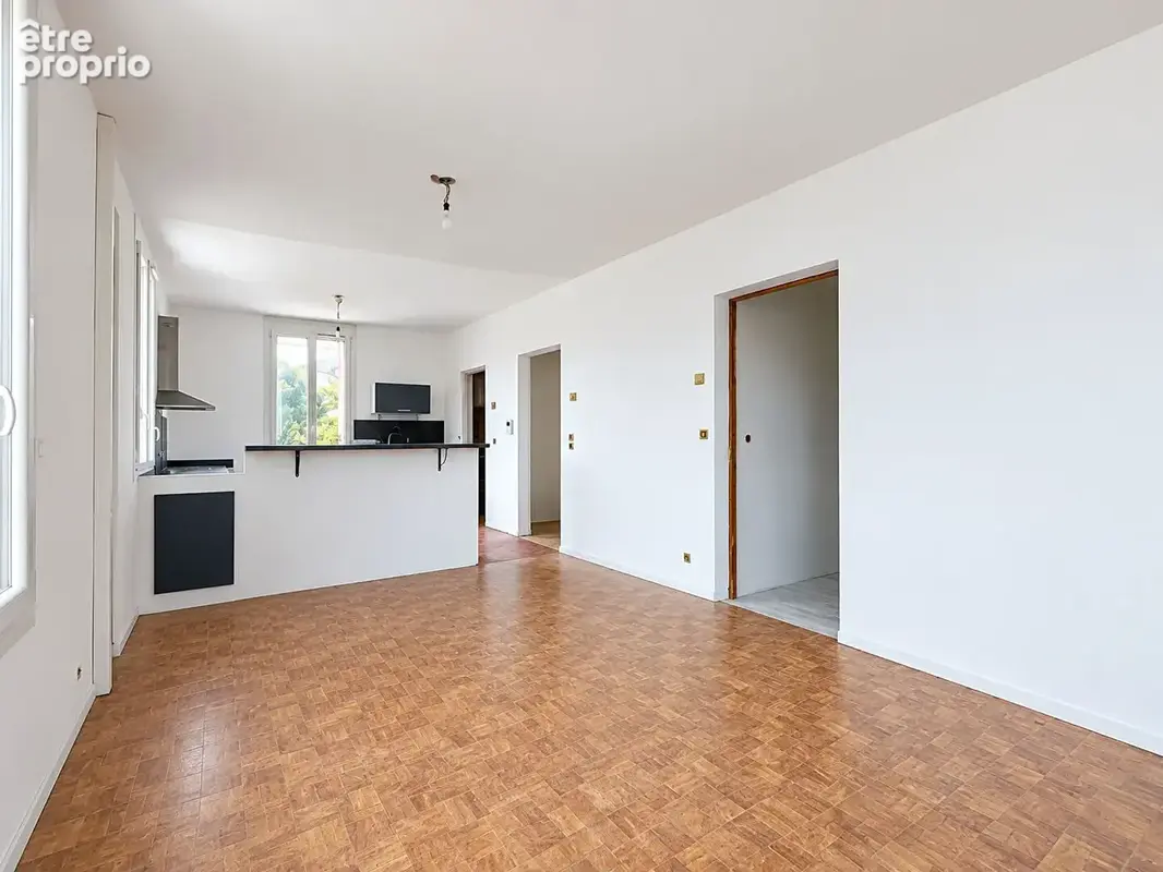 Immeuble à PRADES de 3 appartements T3 avec jardins, caves et stationnements individuels - photo 7