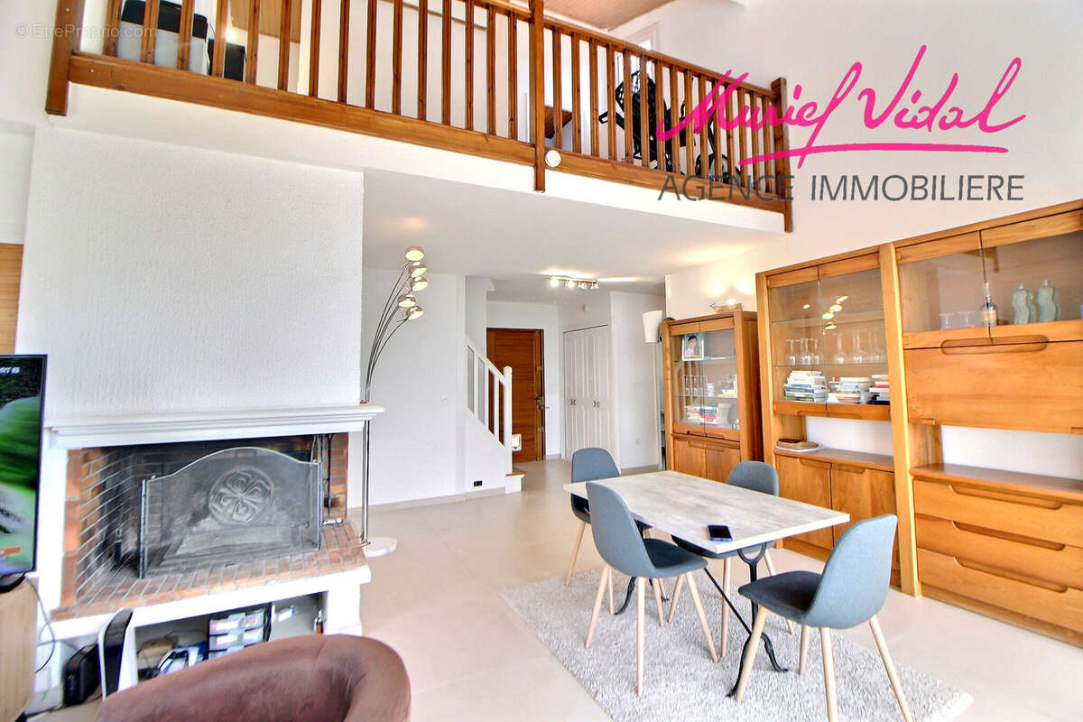 Maison à VILLENEUVE-DE-LA-RAHO