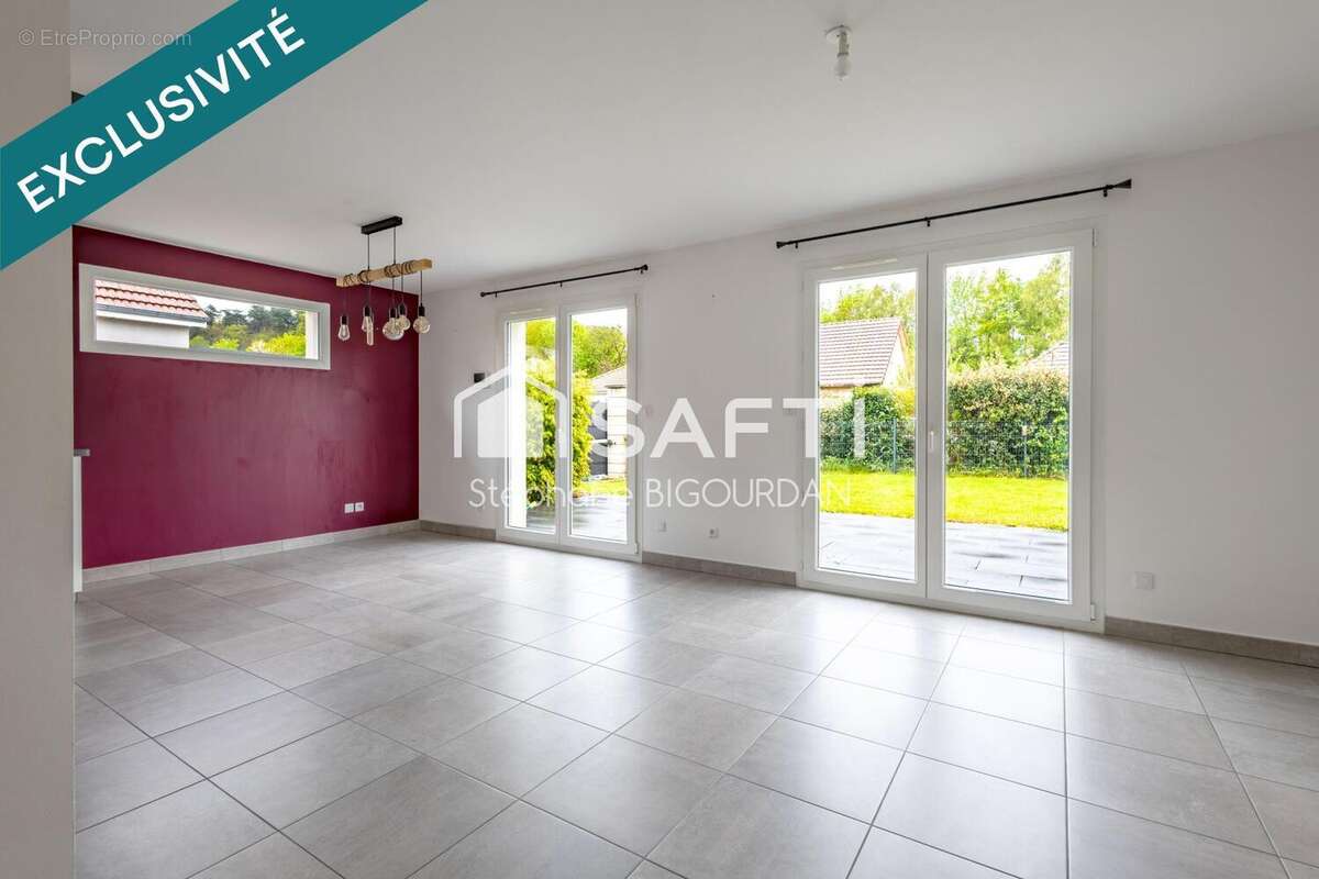 Photo 6 - Maison à ECOLE-VALENTIN