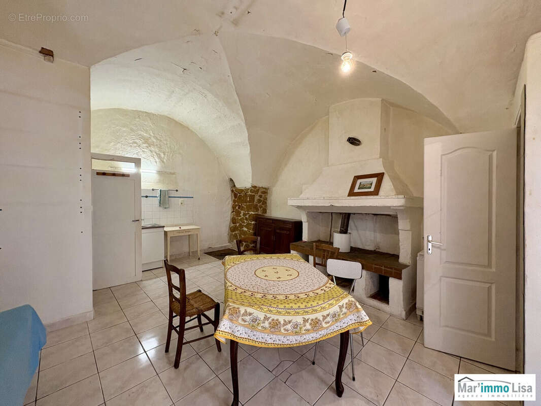 Appartement 84 m² à Merindol  - photo 2
