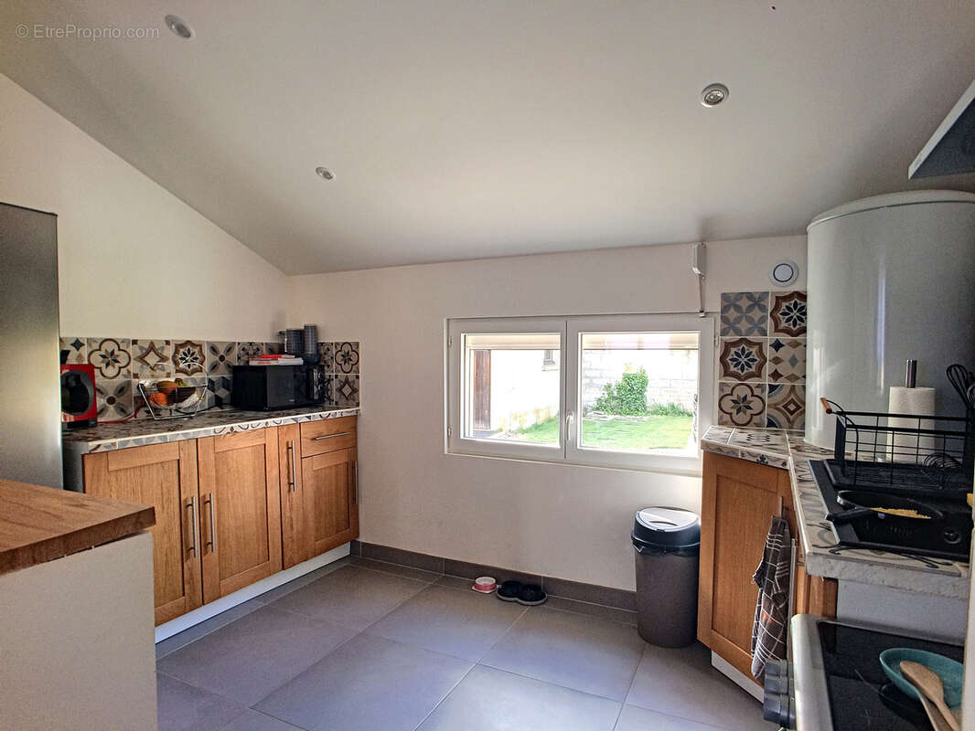 Maison à NEUILLY-SOUS-CLERMONT