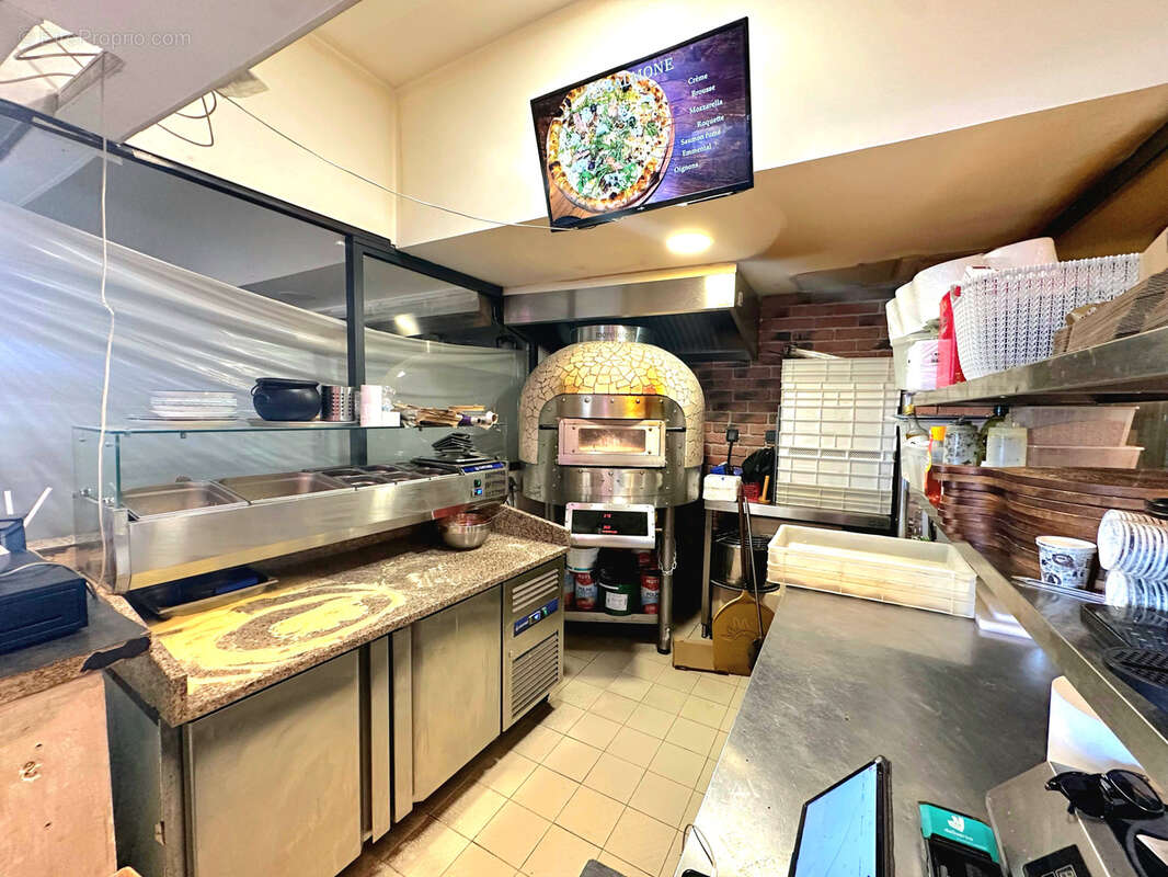 Commerce à MARSEILLE-2E