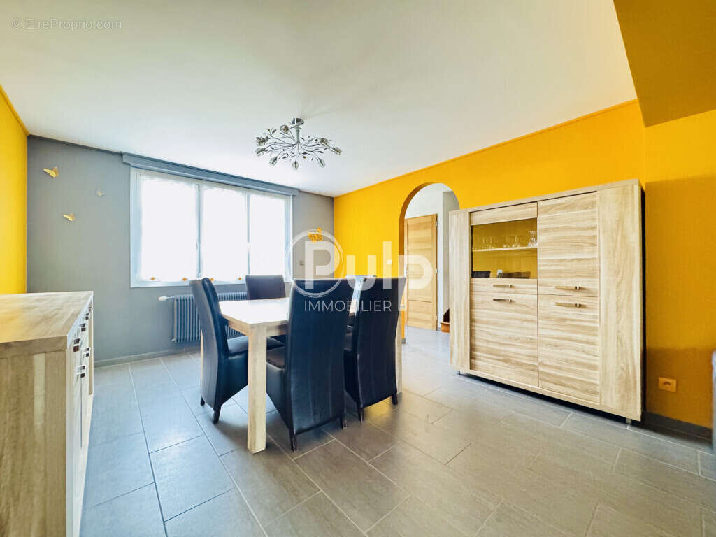 Maison à SAINT-LAURENT-BLANGY