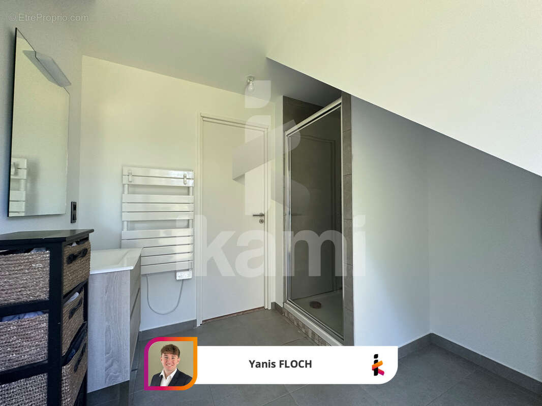 Maison à SAINT-ARMEL