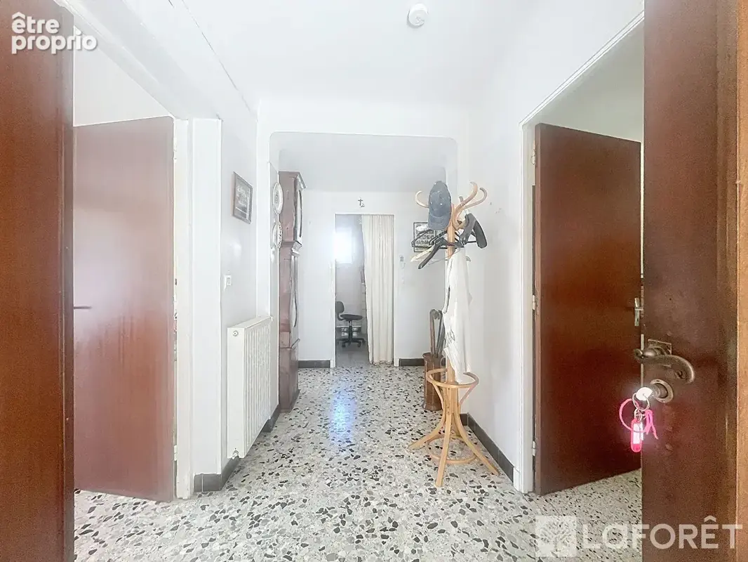 Maison Orange 8 pièce(s) 190 m2 - photo 6