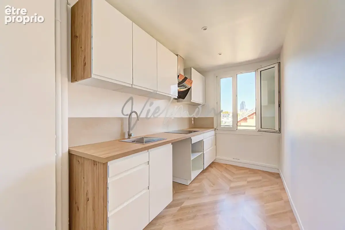 Appartement Suresnes 3 pièce(s) 72.09 m2 - photo 8