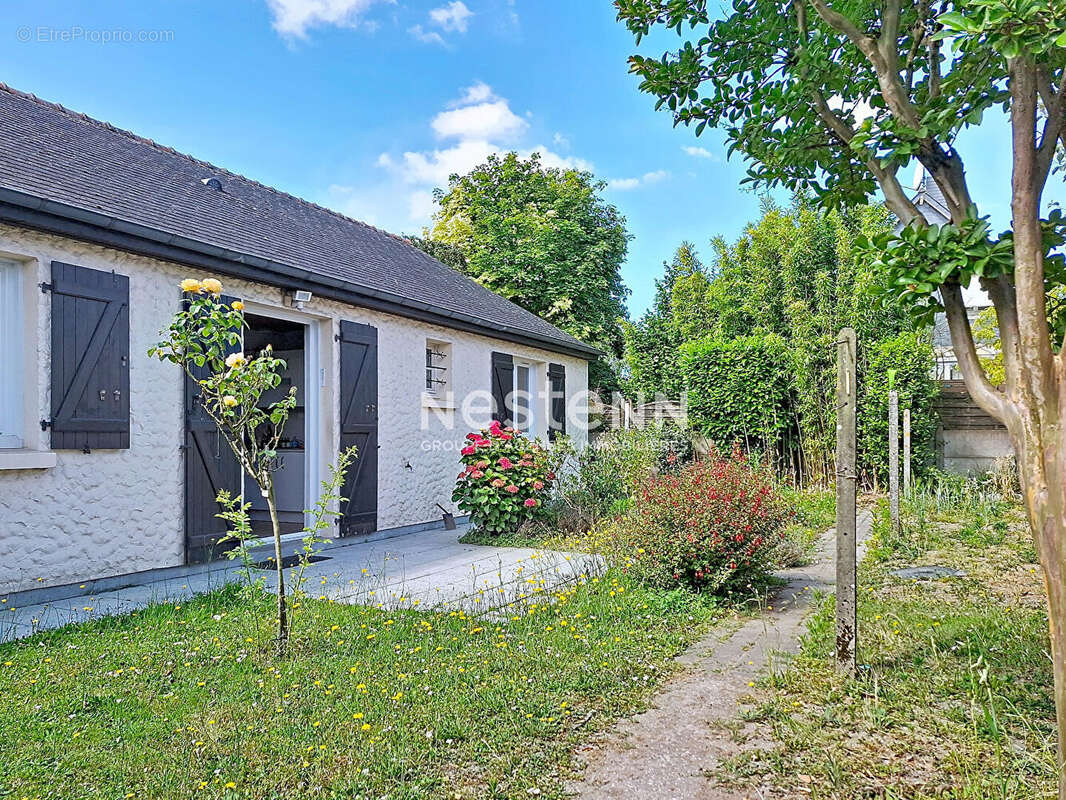 Maison traditionnelle 4 pièces à vendre à Sainte Luce sur Loire - photo 11
