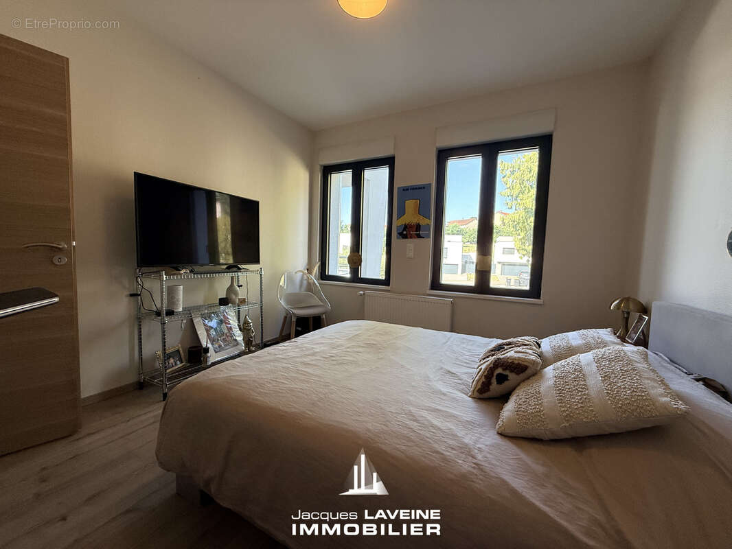 Appartement à LESSY