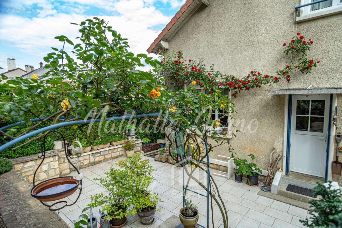 Photo 4 - Maison à HARDRICOURT