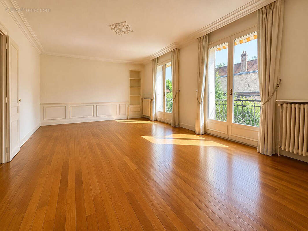 Maison de ville - 4 chambres, terrain clos plein sud 290m² - photo 6