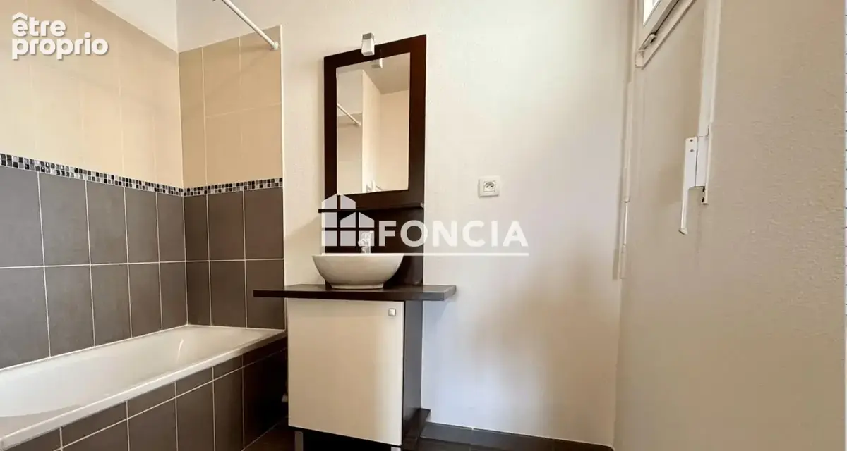 À vendre – Beau T4 m² avec balcon - photo 7