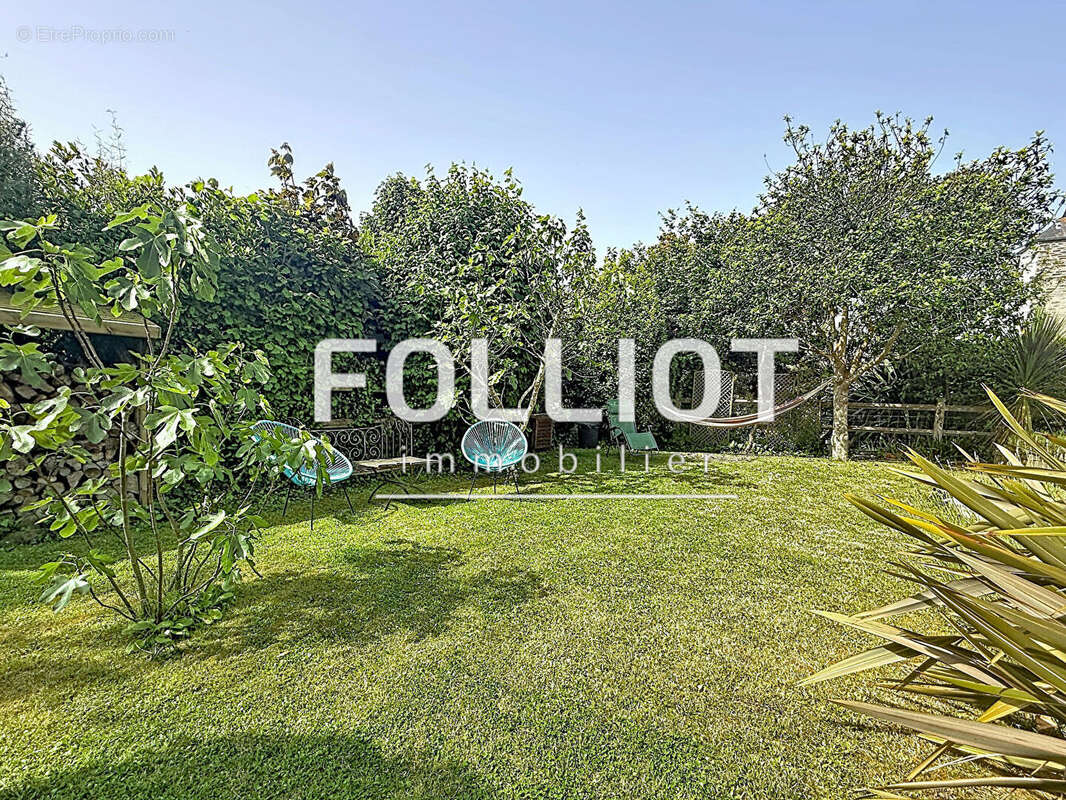 A Vendre Maison Familiale RUE DU CAP en plein coeur de CARTERET. - photo 8