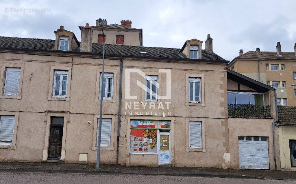Maison à AUTUN