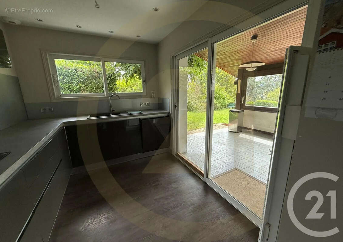 Maison à BOURGOIN-JALLIEU