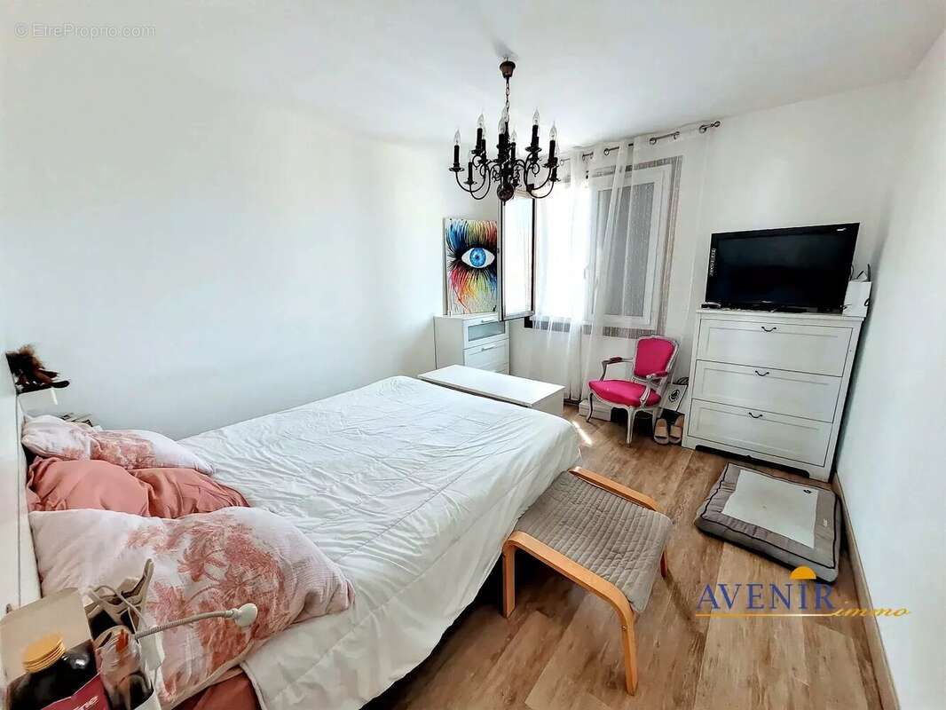 Appartement à MARSEILLE-3E