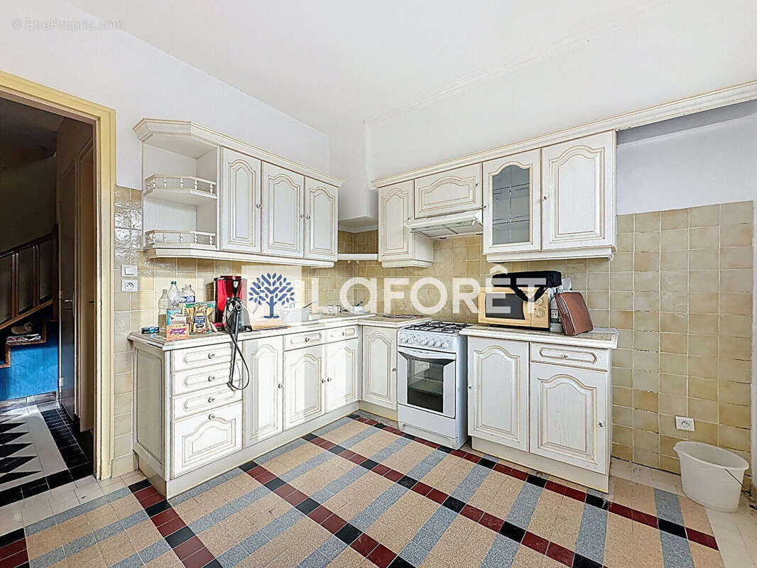 Maison à LE MESNIL-ESNARD