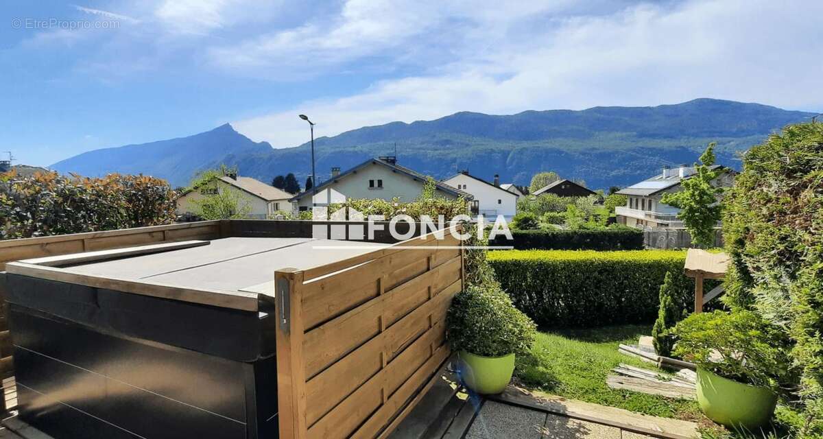 Maison à BRISON-SAINT-INNOCENT