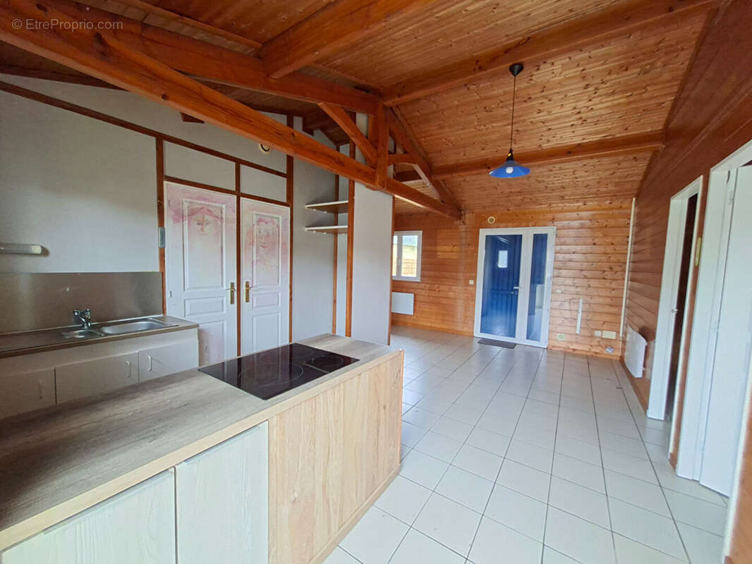 Maison à VIELLE-SAINT-GIRONS