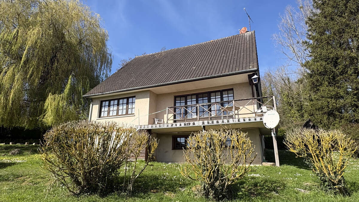 Maison à CIRES-LES-MELLO
