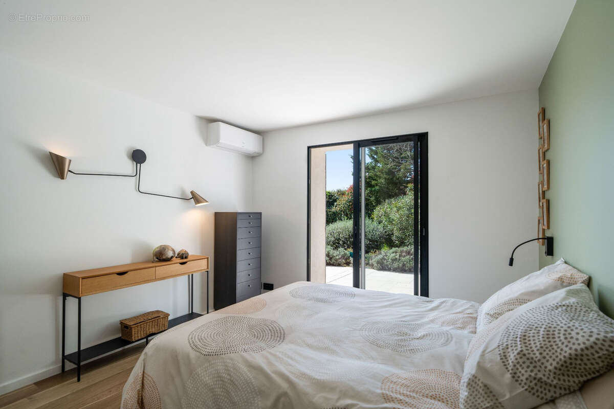 Maison à AURIBEAU-SUR-SIAGNE