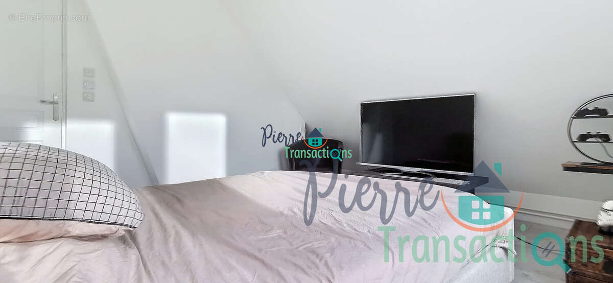 Maison à GRUCHET-LE-VALASSE