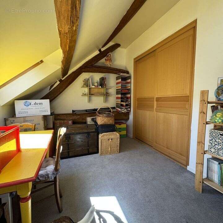 Maison à CHALO-SAINT-MARS