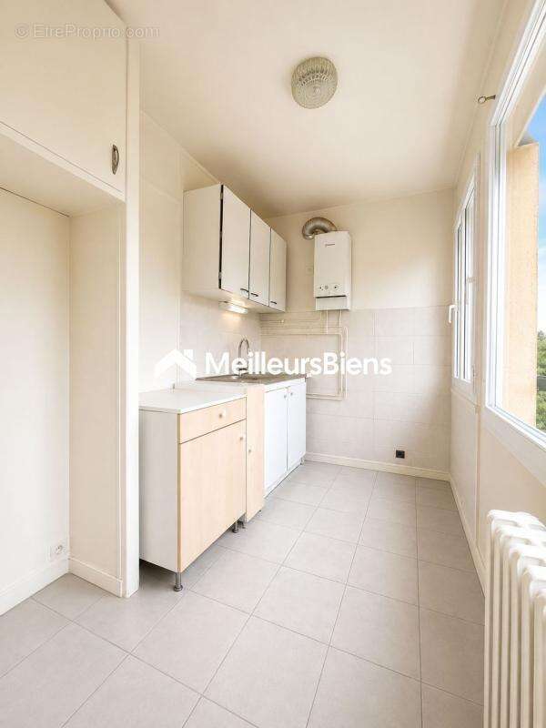 Appartement à MAISONS-ALFORT