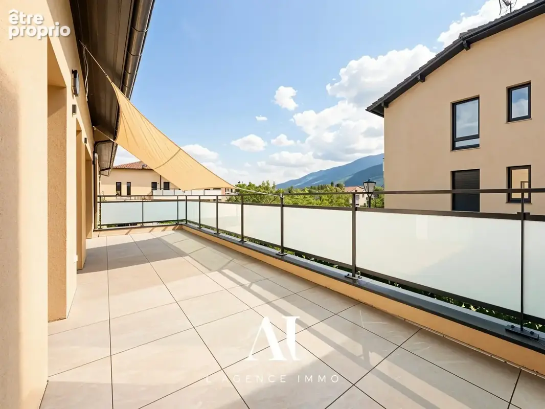 Appartement 130 m² à Crozet  - photo 9
