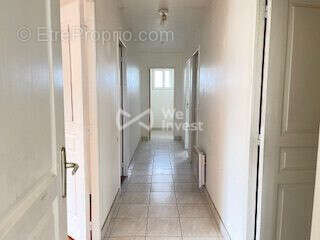 Maison à SAINT-LAURENT-EN-GATINES