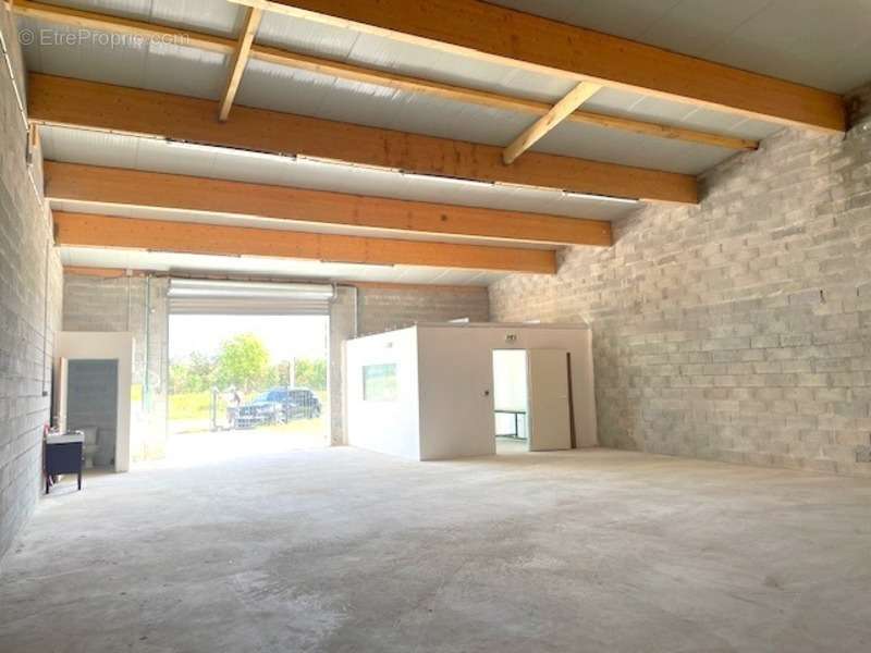 Commerce à MONT-DE-MARSAN