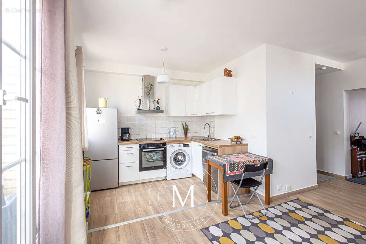 Appartement à MONTROUGE
