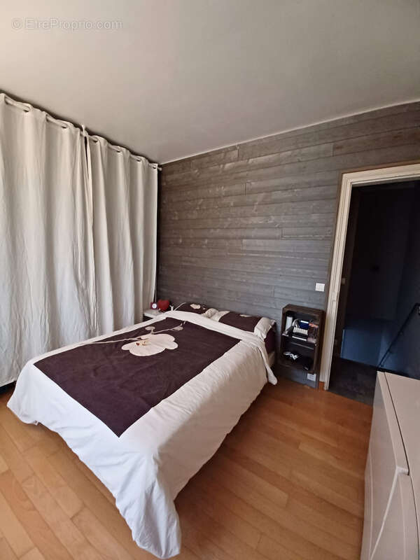 Maison à VAIRES-SUR-MARNE