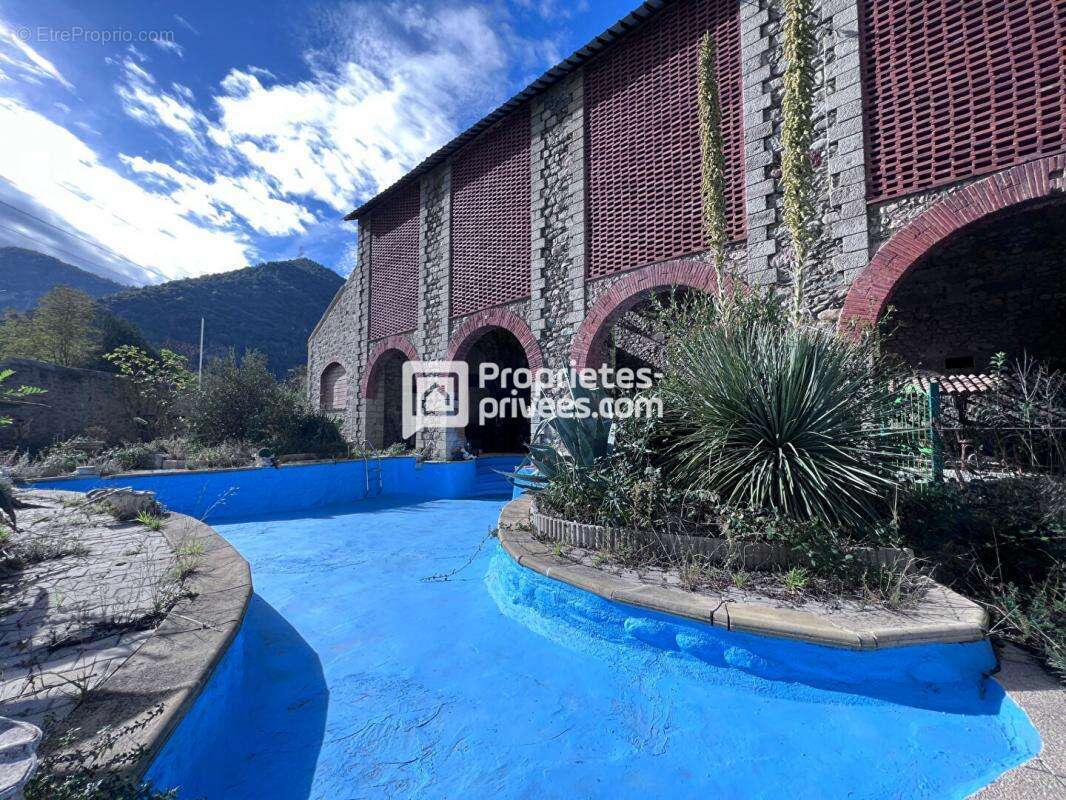 Propriété de caractère sur 3 700 m² - photo 8