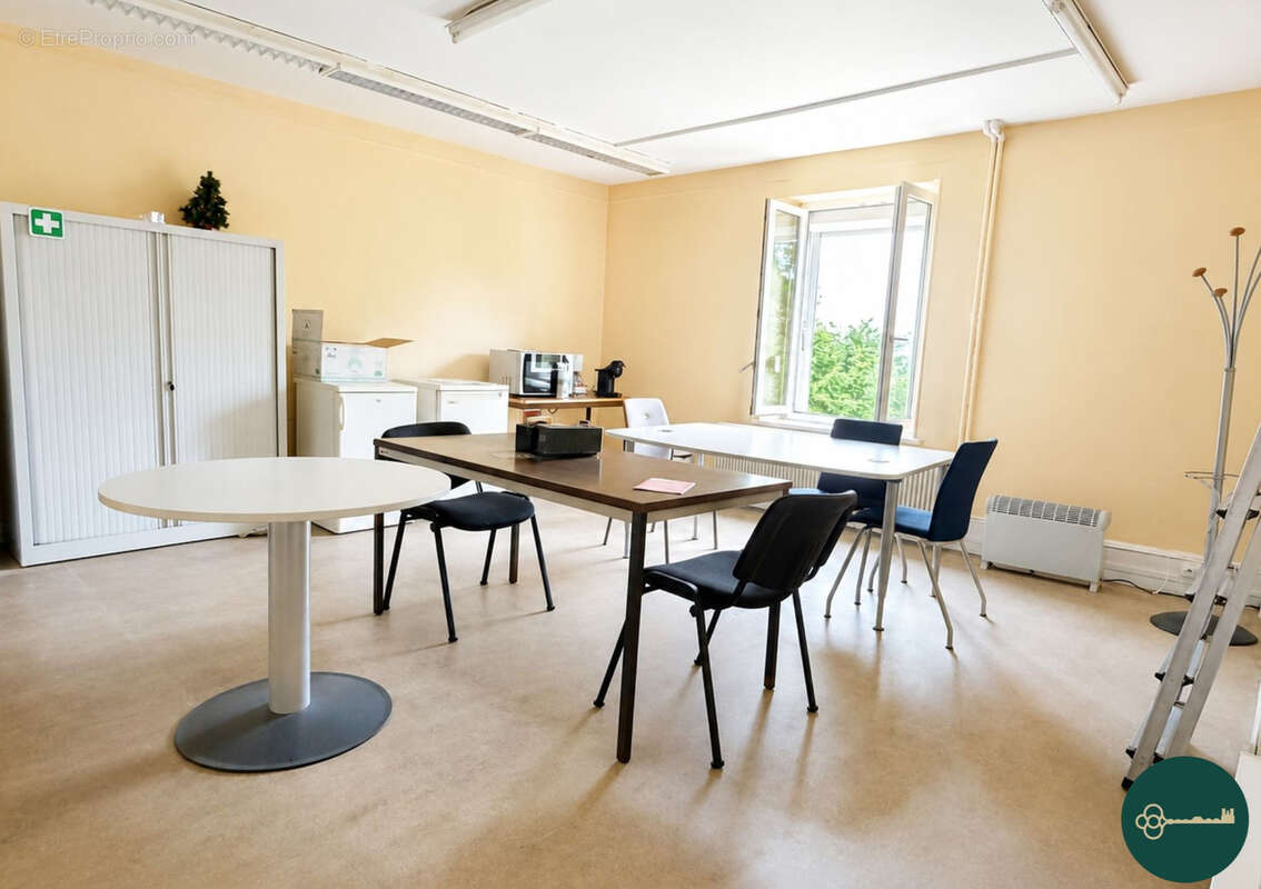 Immeuble Colombey-les-Belles 307 m2 - photo 5
