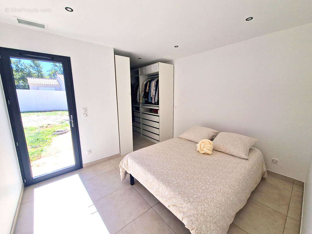 Maison à FORCALQUEIRET