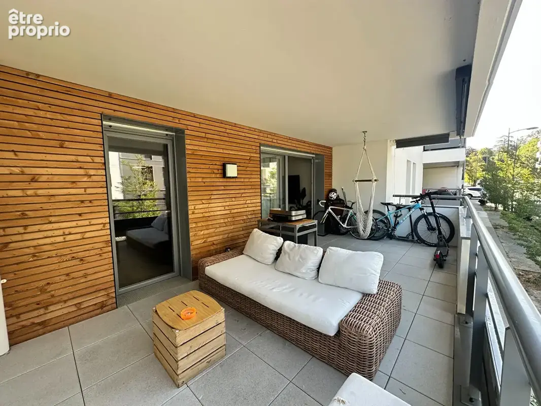 Saint-Julien-en-Genevois -  Magnifique T4 de 97,19 m² avec grand balcon, garage et cave - photo 2