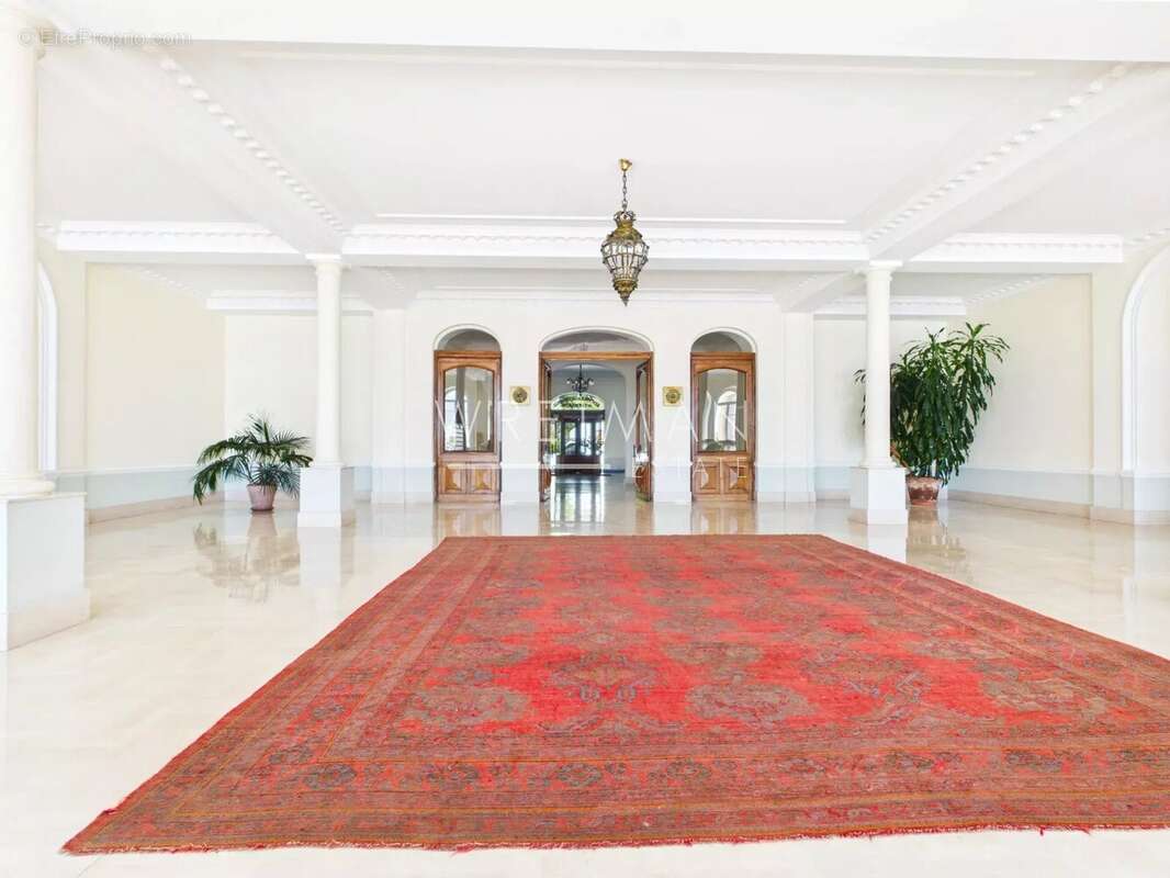 Appartement à ROQUEBRUNE-CAP-MARTIN