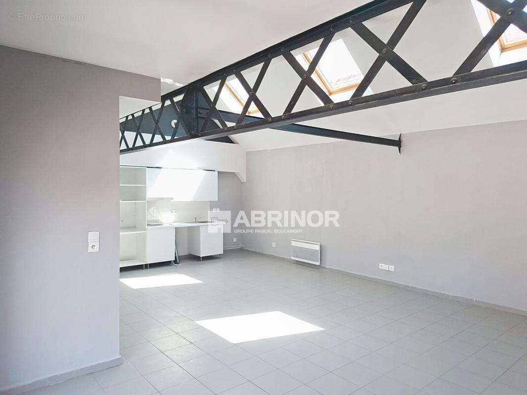 LOFT à deux pas de la gare TGV de TOURCOING - photo 7