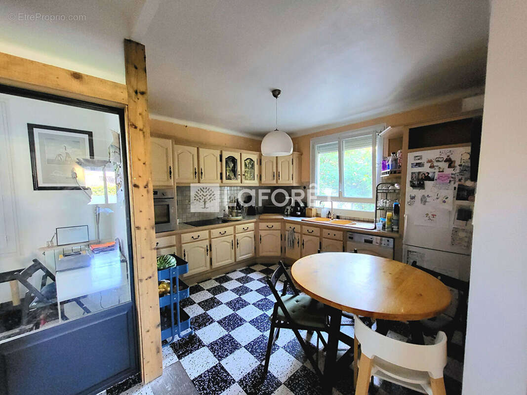 Maison à L&#039;ISLE-SUR-LA-SORGUE