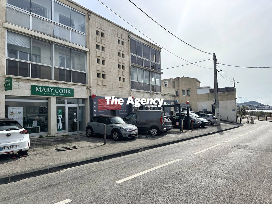 Autre à MARSEILLE-8E