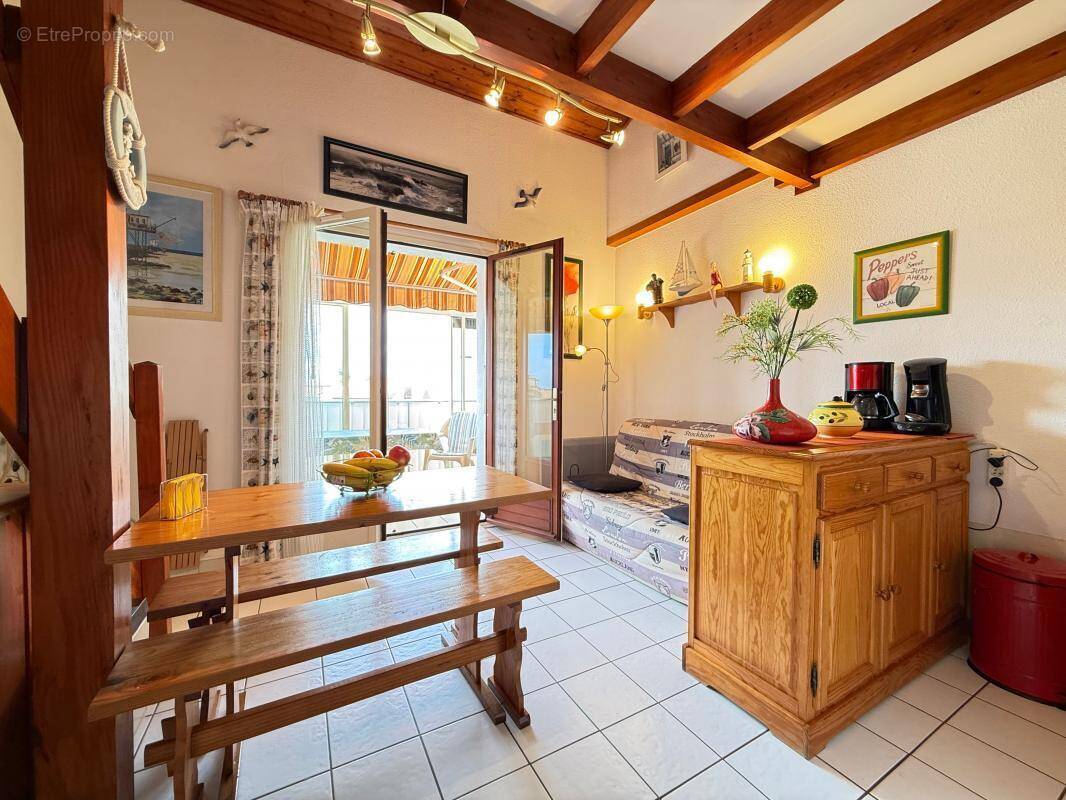 Appartement à VAUX-SUR-MER