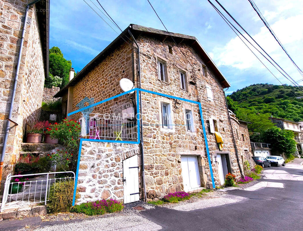 Ardèche (07) A vendre Le Chambon - Appartement T3bis dans maison de Village très propre, garage, plus annexe - photo 20