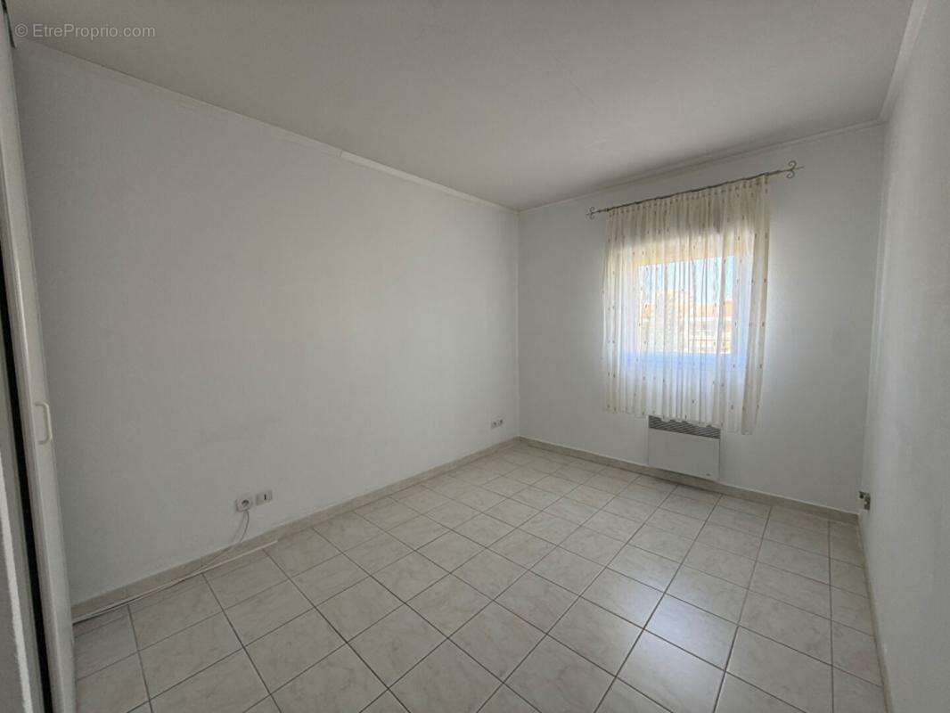 Appartement de type 3 avec terrasse et parking - photo 4