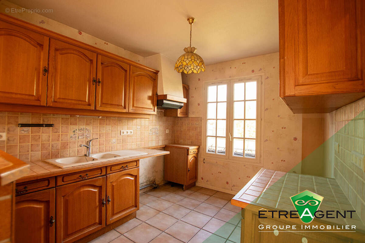 Maison à ARNIERES-SUR-ITON