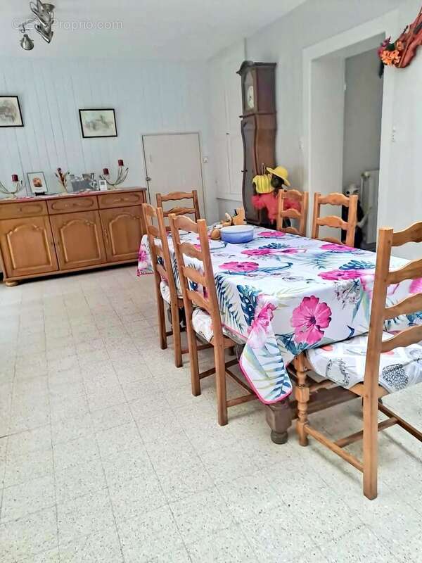 Maison à WALINCOURT-SELVIGNY