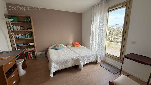 Appartement à LEVALLOIS-PERRET