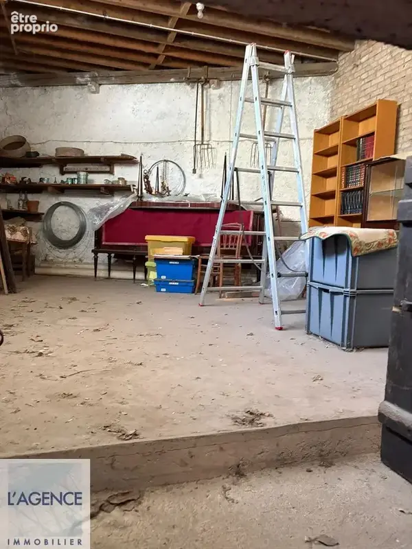 Maison de village avec nombreuses dependances - photo 10